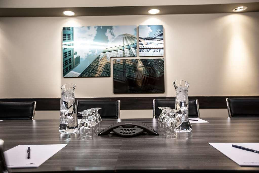 Doubletree By Hilton Roseville Minneapolis Ανέσεις φωτογραφία