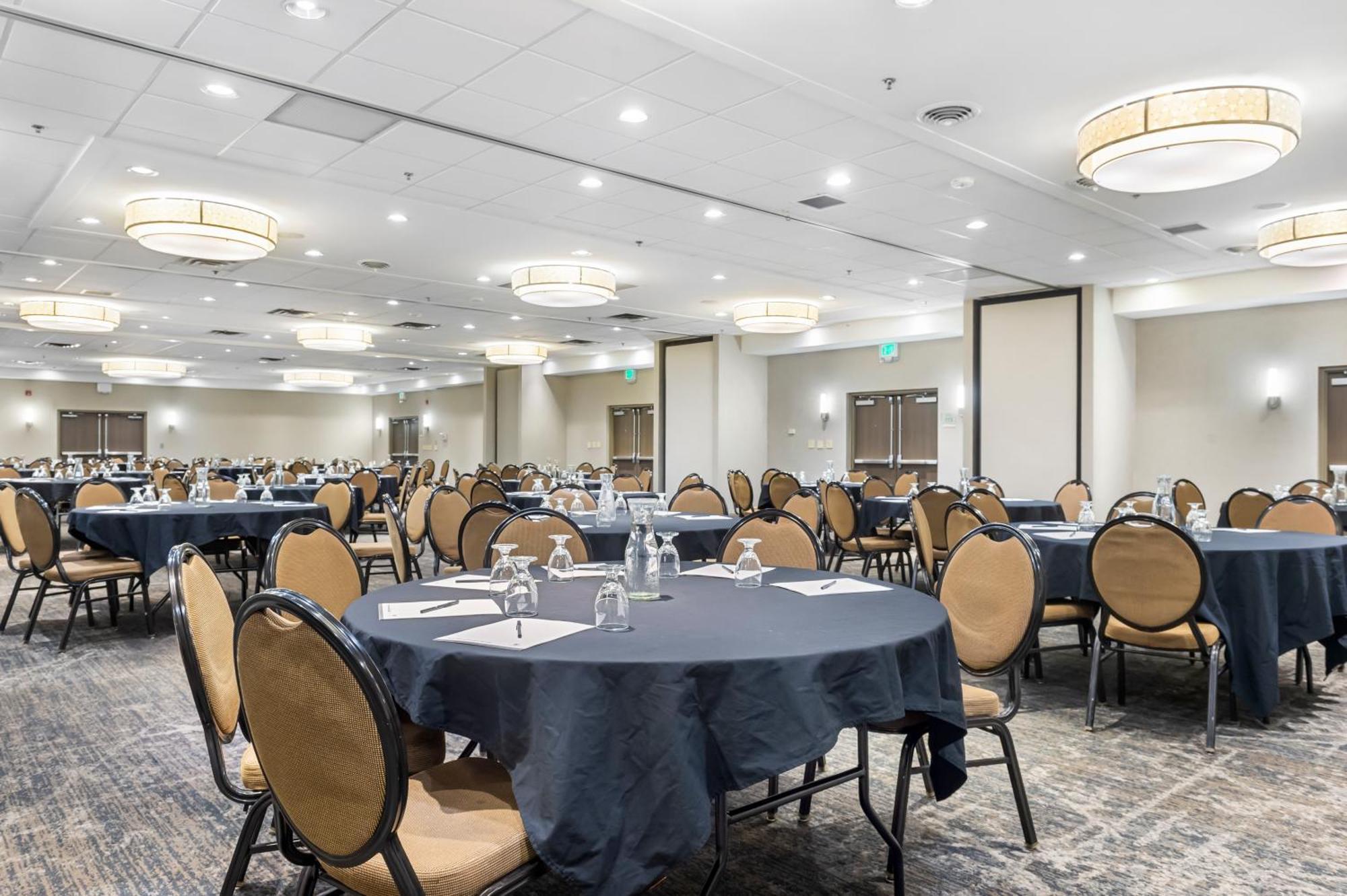 Doubletree By Hilton Roseville Minneapolis Εξωτερικό φωτογραφία